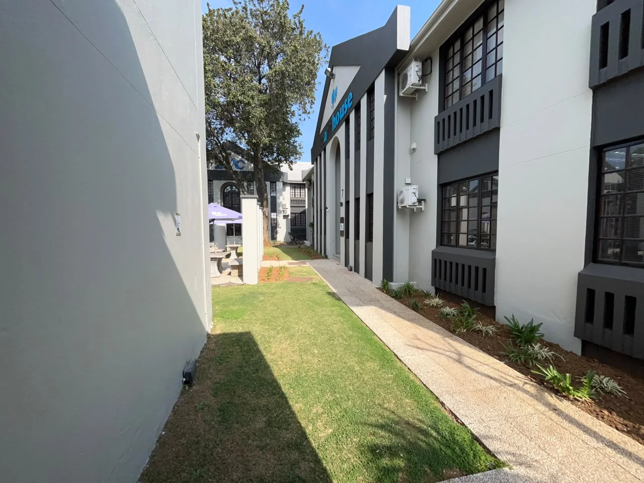 Full Office Space To Rent For R25,000